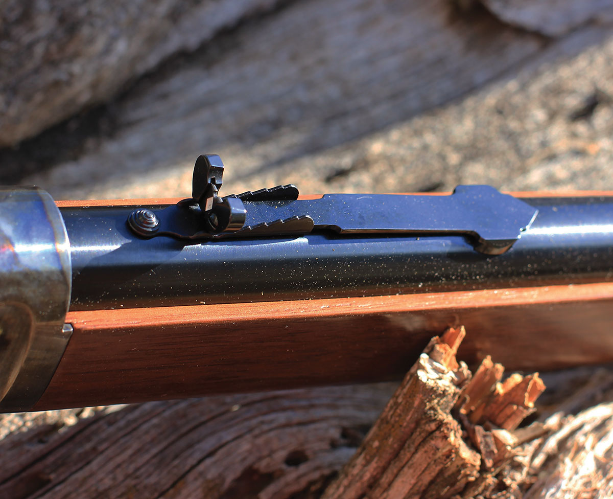 Adjustable buckhorn sights can increase the elevation for longer shots.